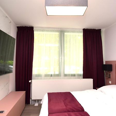Stay With Legends Hamburg Bagian luar foto